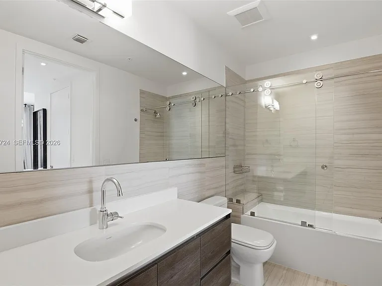 301 Altara Ave #LPH902 — Photo 17