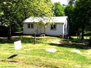 1125 28th St SW, Hickory, NC 28602