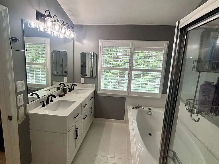 5601 Brookland Ct — Photo 14