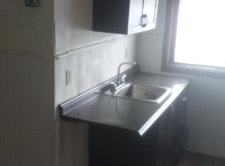143 Bush St APT 4, Buffalo, NY 14207