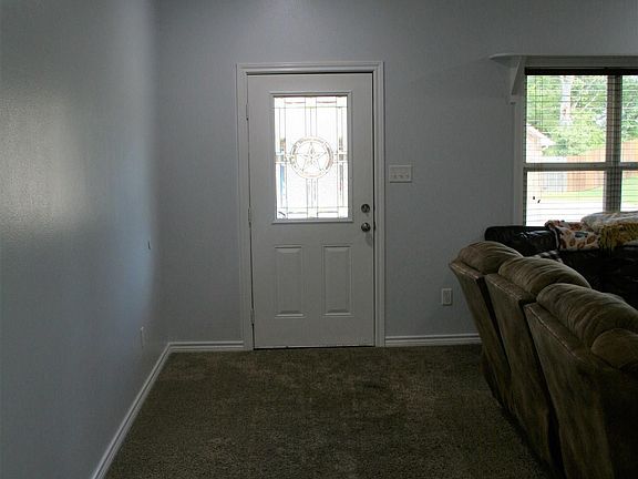 2nd image of 14650 Gracie Ln