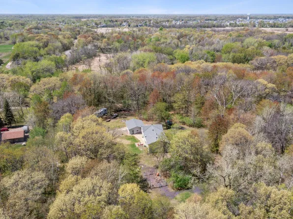 7562 Sunset Ave, Lino Lakes, MN 55014