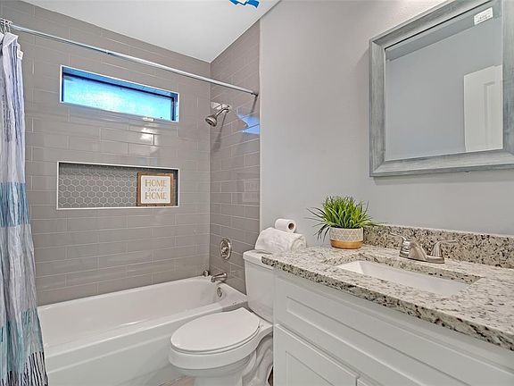4th image of 721 Pepperidge Dr