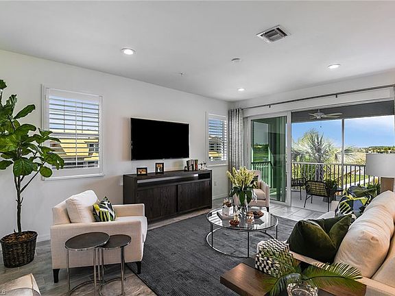 4th image of 2665 Seychelles CIR #1905