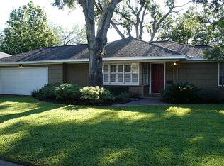 8515 Hatton St, Houston, TX 77025