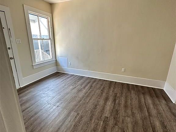 5th image of 1914 23rd St #3