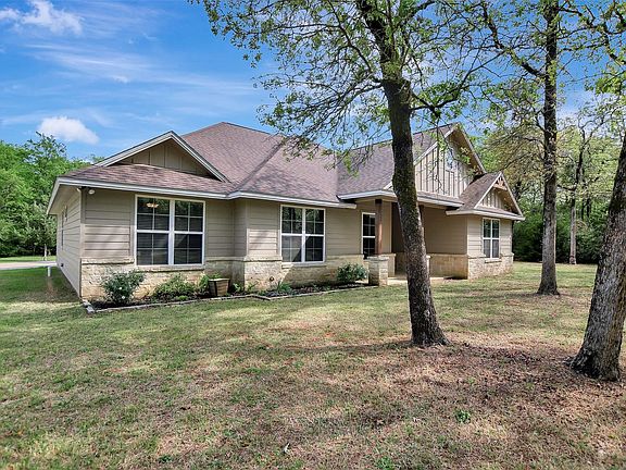 3rd image of 1196 Evelyn Ct
