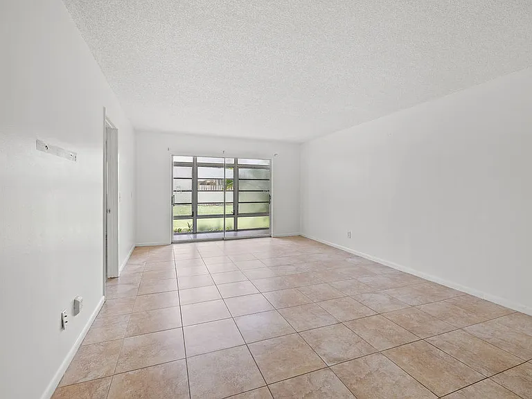 1166 6th Ave #B3 — Photo 4