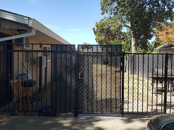 2nd image of 999 Arcade Blvd APT 4