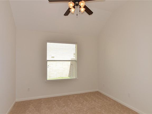 5th image of 1713 Harvest Bend Ln
