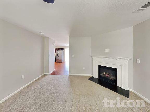 3rd image of 4826 Manchineel Ln