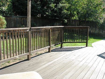 3rd image of 636 Fisher Cir
