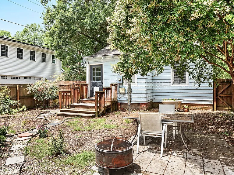 4007 Chevy Chase St — Photo 16