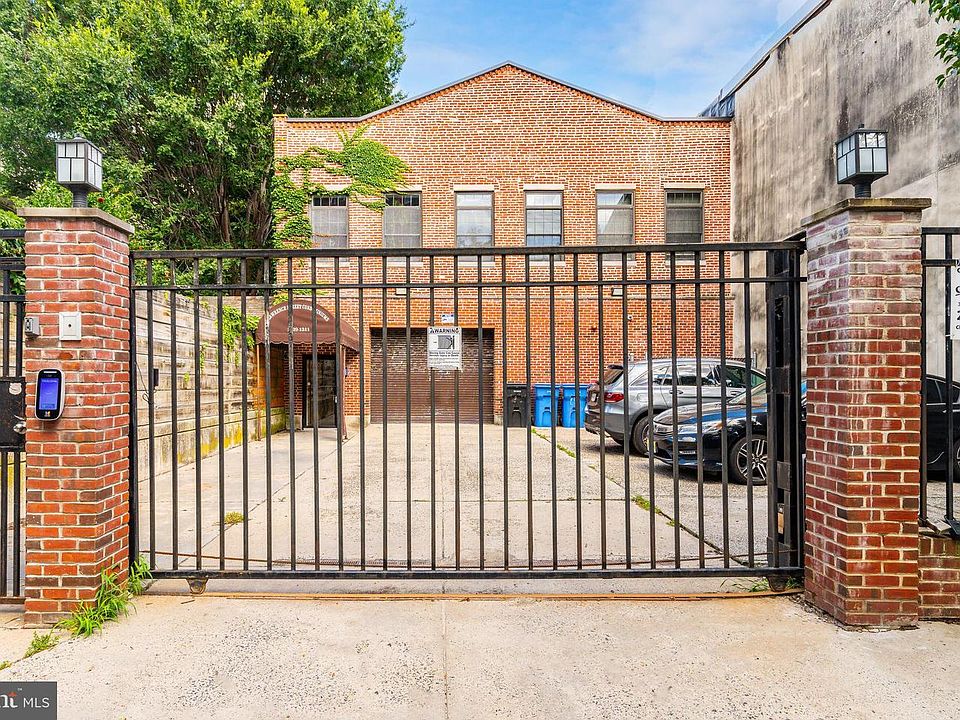 1st image of 1309-11 N Lawrence St #10