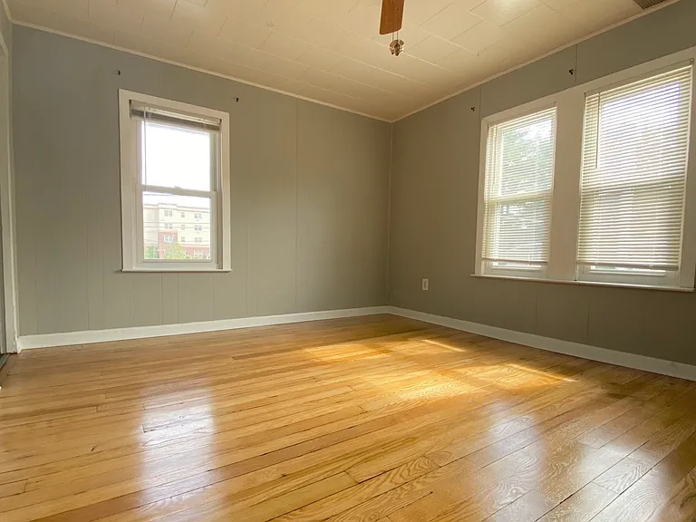 137 School St #135 — Photo 2