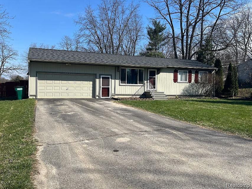 1st image of 9428 Ute Pointe Dr
