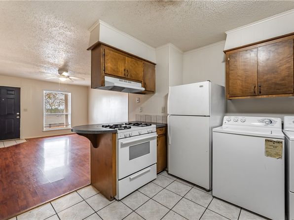 fayetteville-arkansas-442718342 picture