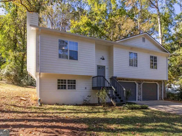 3119 Freedom Ct, Douglasville, GA 30135