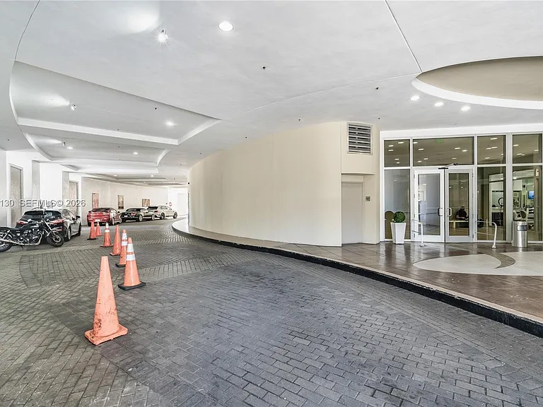 1750 N Bayshore Dr #3914 — Photo 41