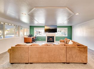 214 Cypress St, Wallace, ID 83873