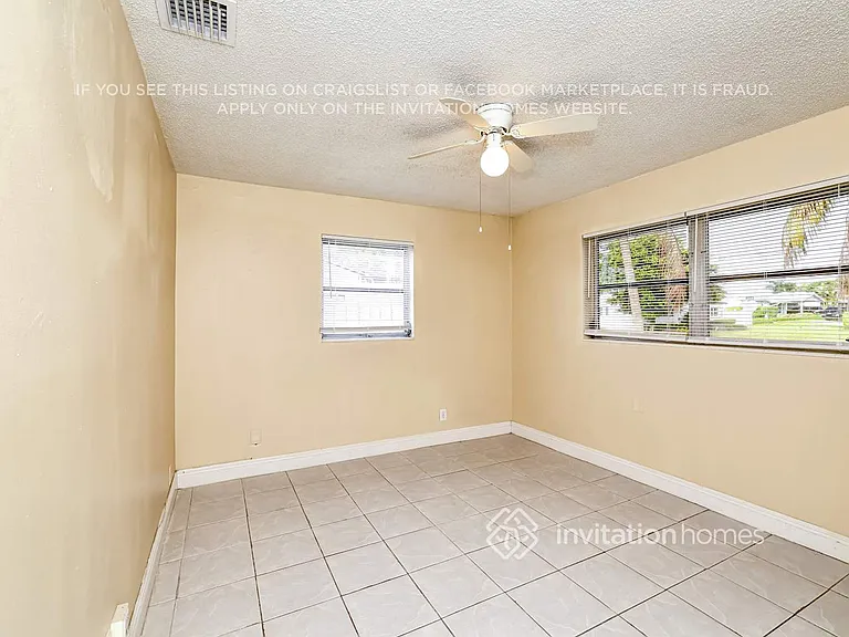 3070 SE 1st Pl — Photo 12