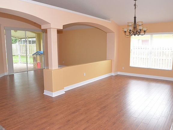 Family room & Dining room
