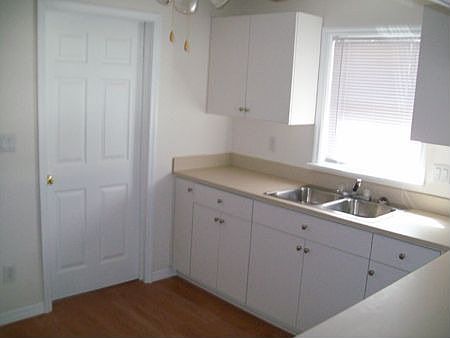 2nd image of 8603 N Huntley Ave