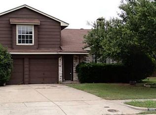 1015 Neptune Ct, Cedar Hill, TX 75104