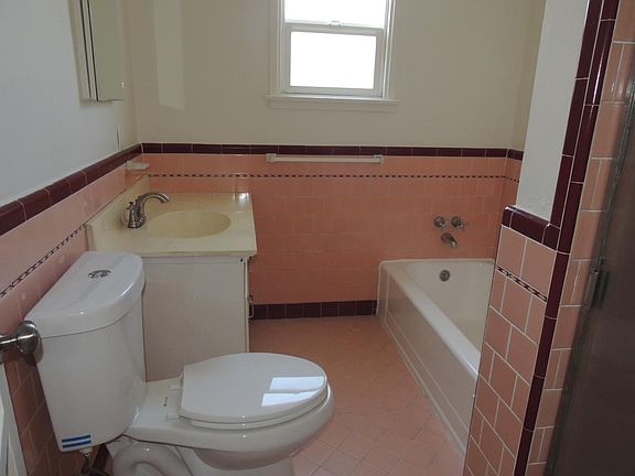 2nd image of 12606 Cedar Ave #12606
