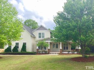 200 Ruth Cir, Fuquay Varina, NC 27526