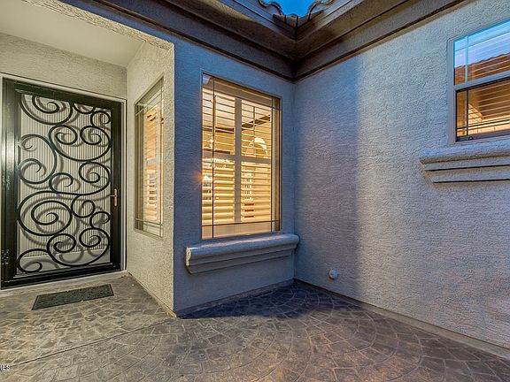 4th image of 2740 E Hazeltine Way