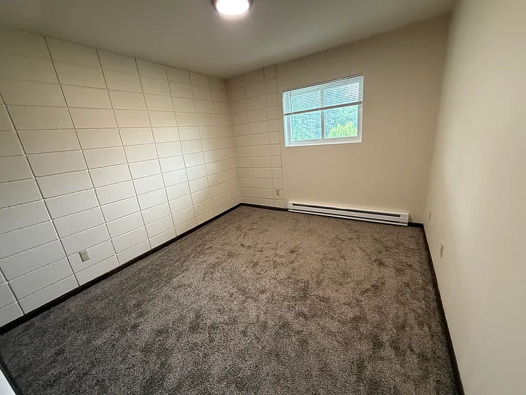 2915 1/2 Cottonwood Ave — Photo 15