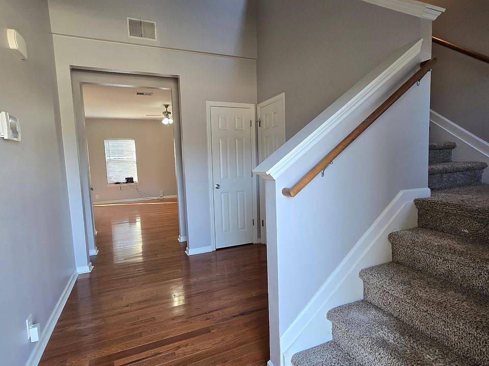 Foyer/Entryway