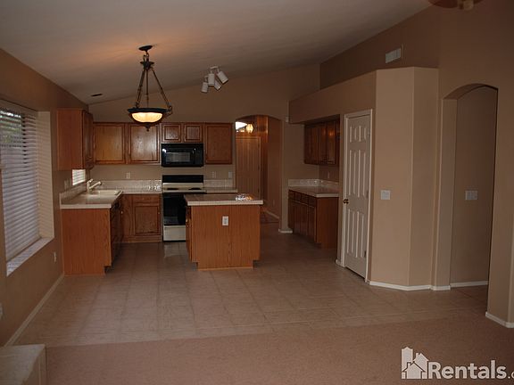 2nd image of 26414 N 43rd Pl