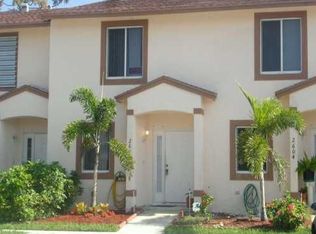 2603 Lakeview Dr W, Royal Palm Beach, FL 33411