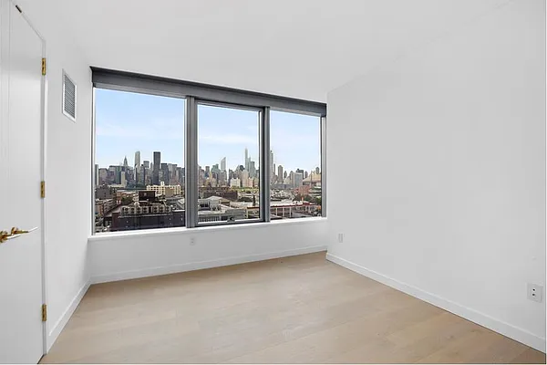 Rented by Douglas Elliman | media 15