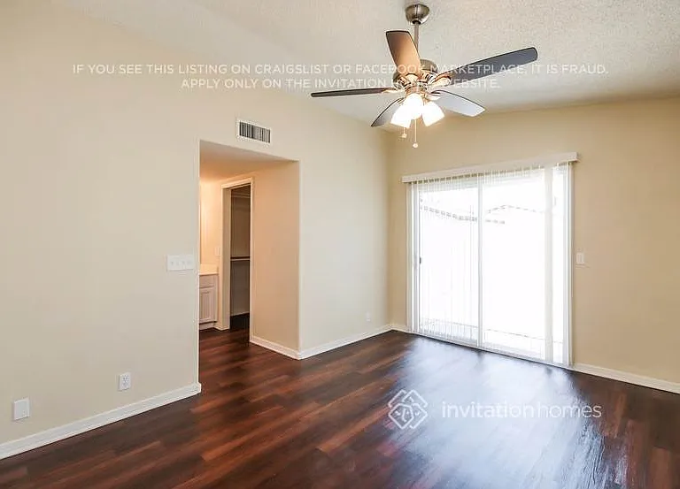 11134 N 82nd Dr — Photo 15
