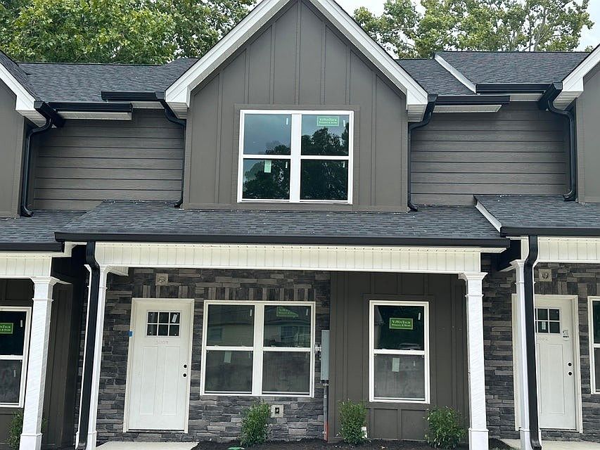 1st image of 3004 Henderson Ave NW