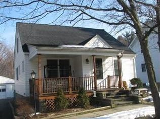 595 Milan Ave, Amherst, OH 44001