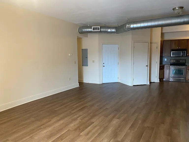2301 Midwestern Pkwy #214 — Photo 8
