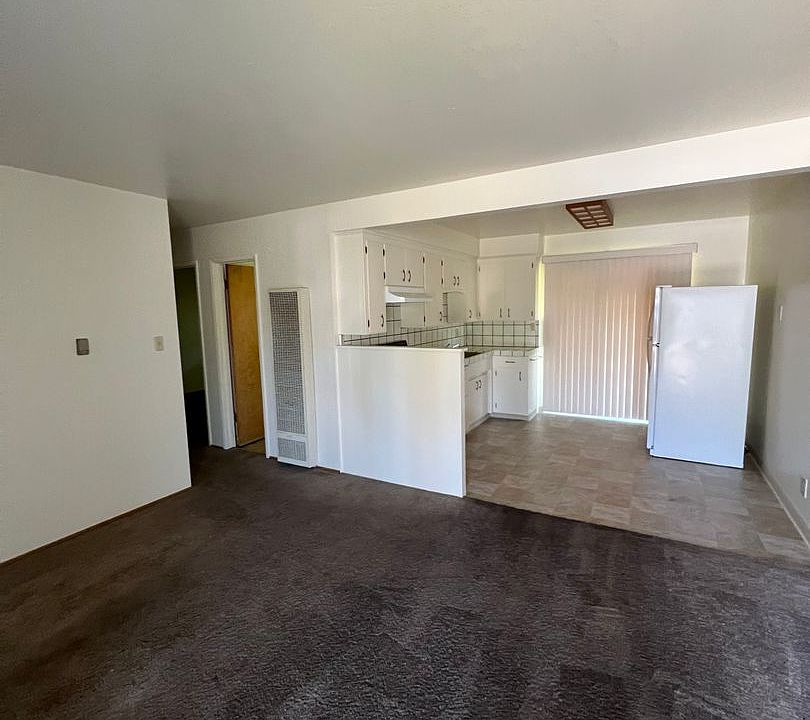 Hutchins 623 S Apartment Rentals Lodi, CA Zillow