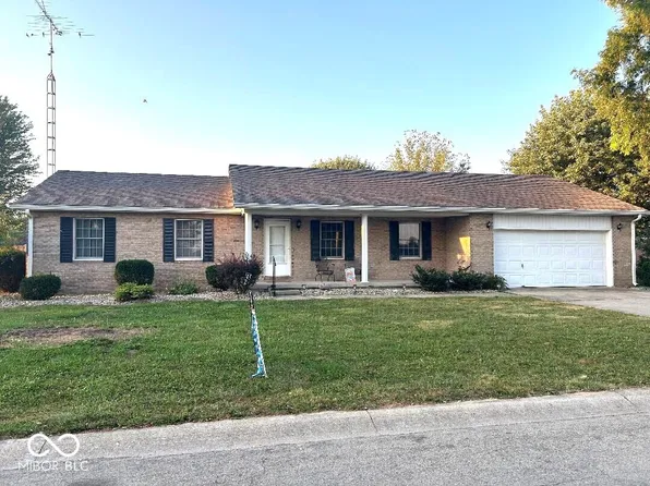 1217 E Richards St, Greensburg, IN 47240