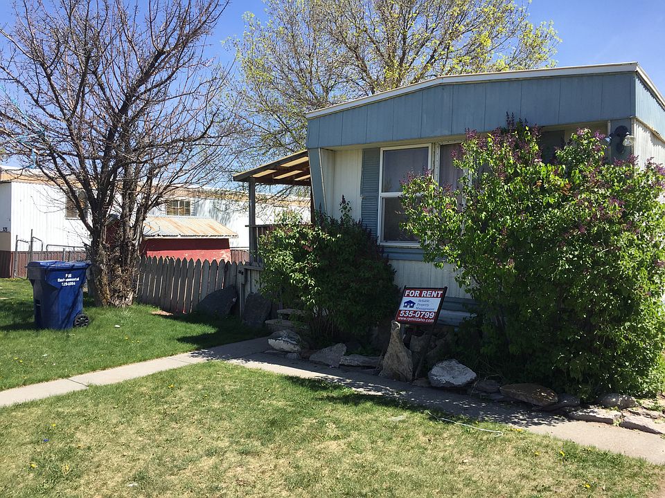 1st image of 303 N Wilson Dr