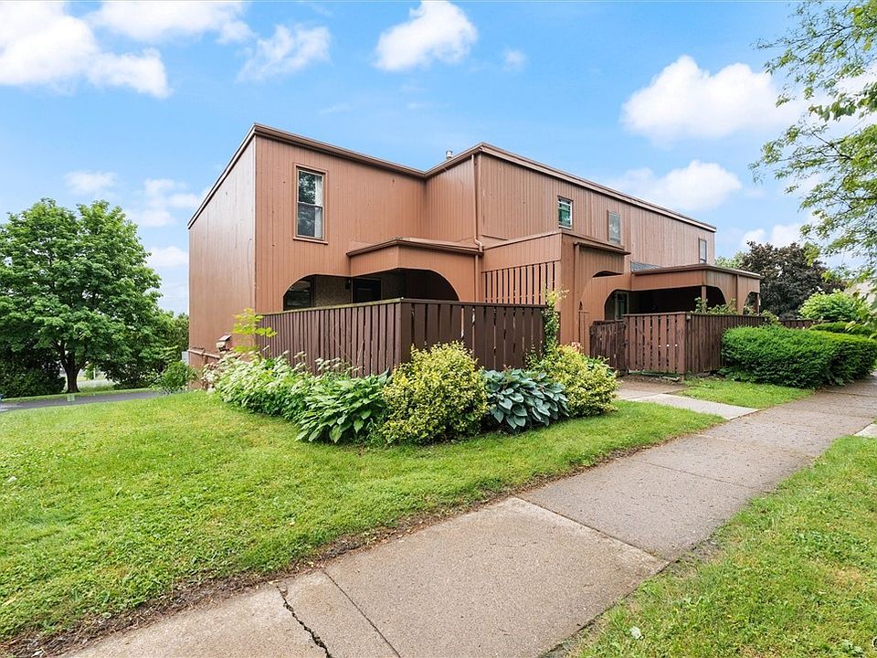1st image of 256 Cedar Ct