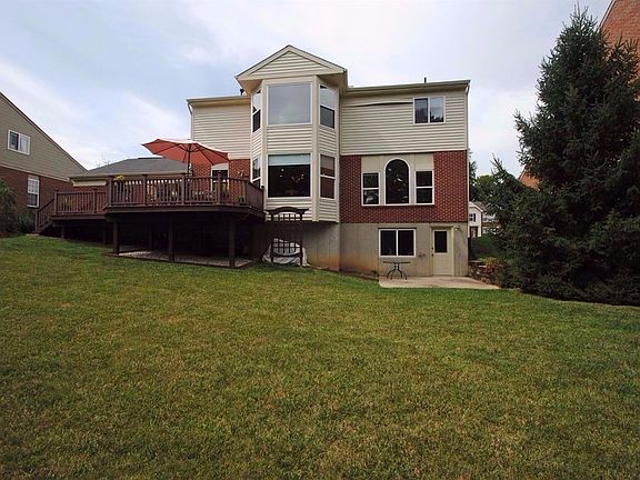 2nd image of 1511 Bottomwood Dr