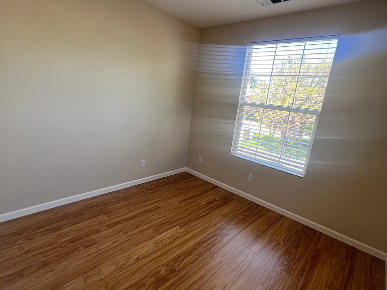3891 Windham Ct — Photo 15