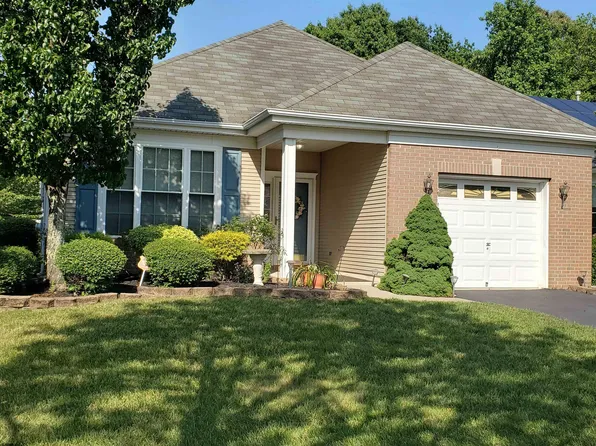 504 Weston Dr, Galloway, NJ 08205