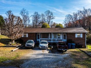 1509 19th St SW, Hickory, NC 28602