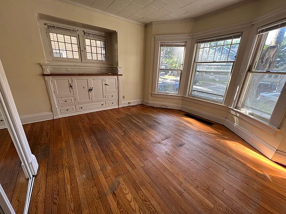 5th image of 815 McKinley Ave