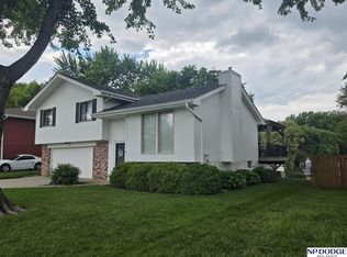 6374 S 136th St, Omaha, NE 68137